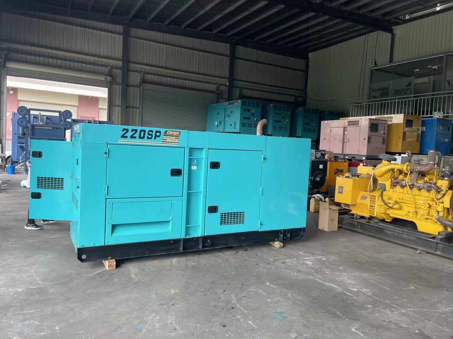 襄城800kW 柴油发电机的输出电流波动范围是多少?