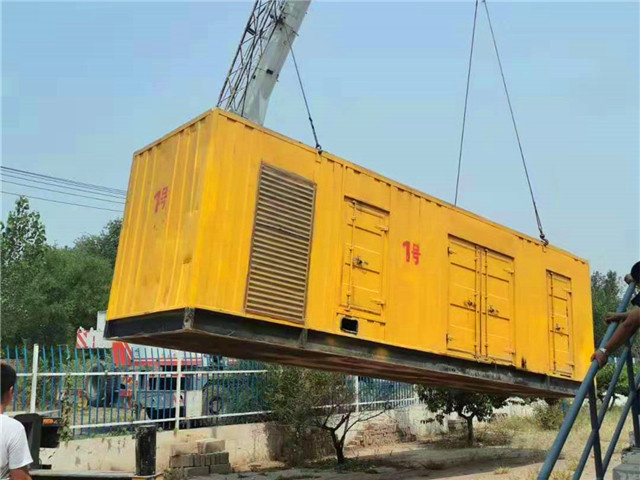 襄城300KW柴油发电机组油耗是多少？